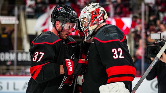 Lightning vs Hurricanes