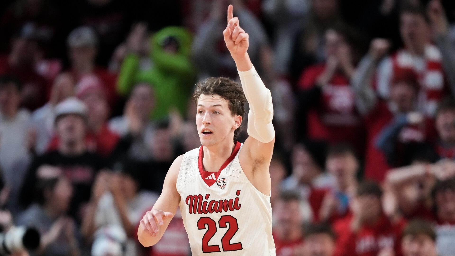 Noam Reeve Miami No.19 Miami (OH) Looks To Improve To 31-0 On The Season Stream of ...