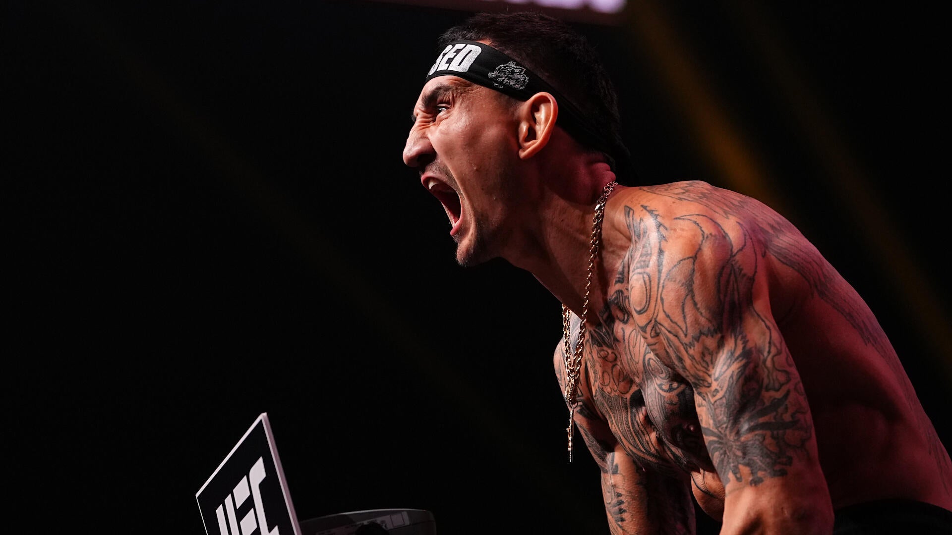 Max Holloway Has New Life At Lightweight Stream of UFC - CBS Sports