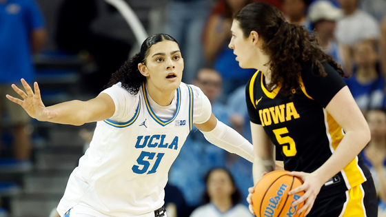 lauren-betts-ava-heiden-iowa-ucla.png