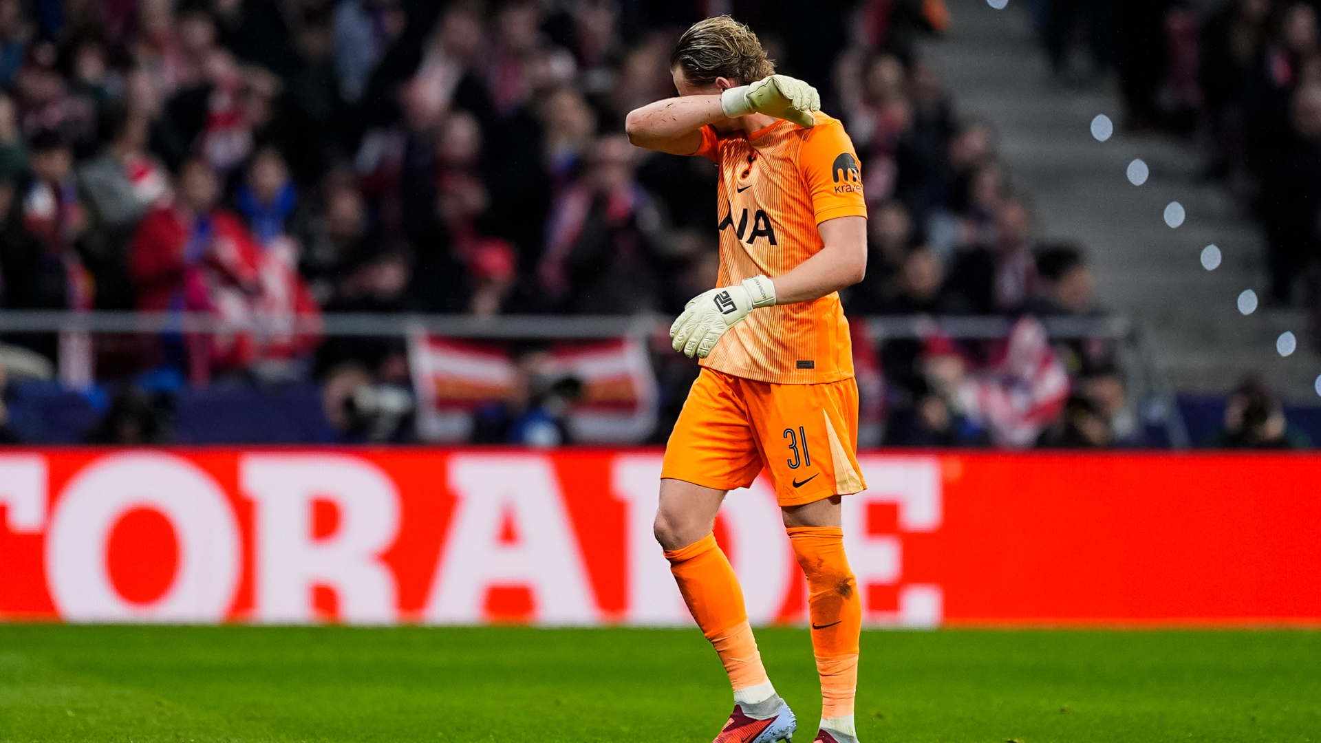 Antonin Kinsky's Champions League disaster: Three goals conceded in 17 minutes for Tottenham keeper