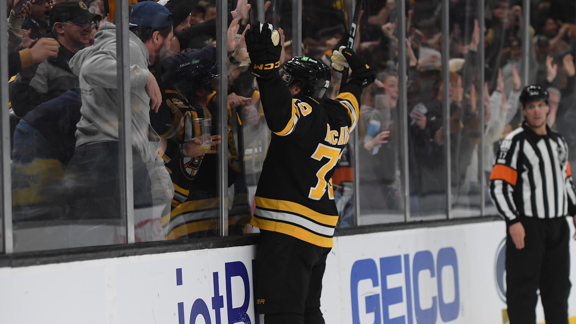 Highlights: Kings at Bruins (3/10)