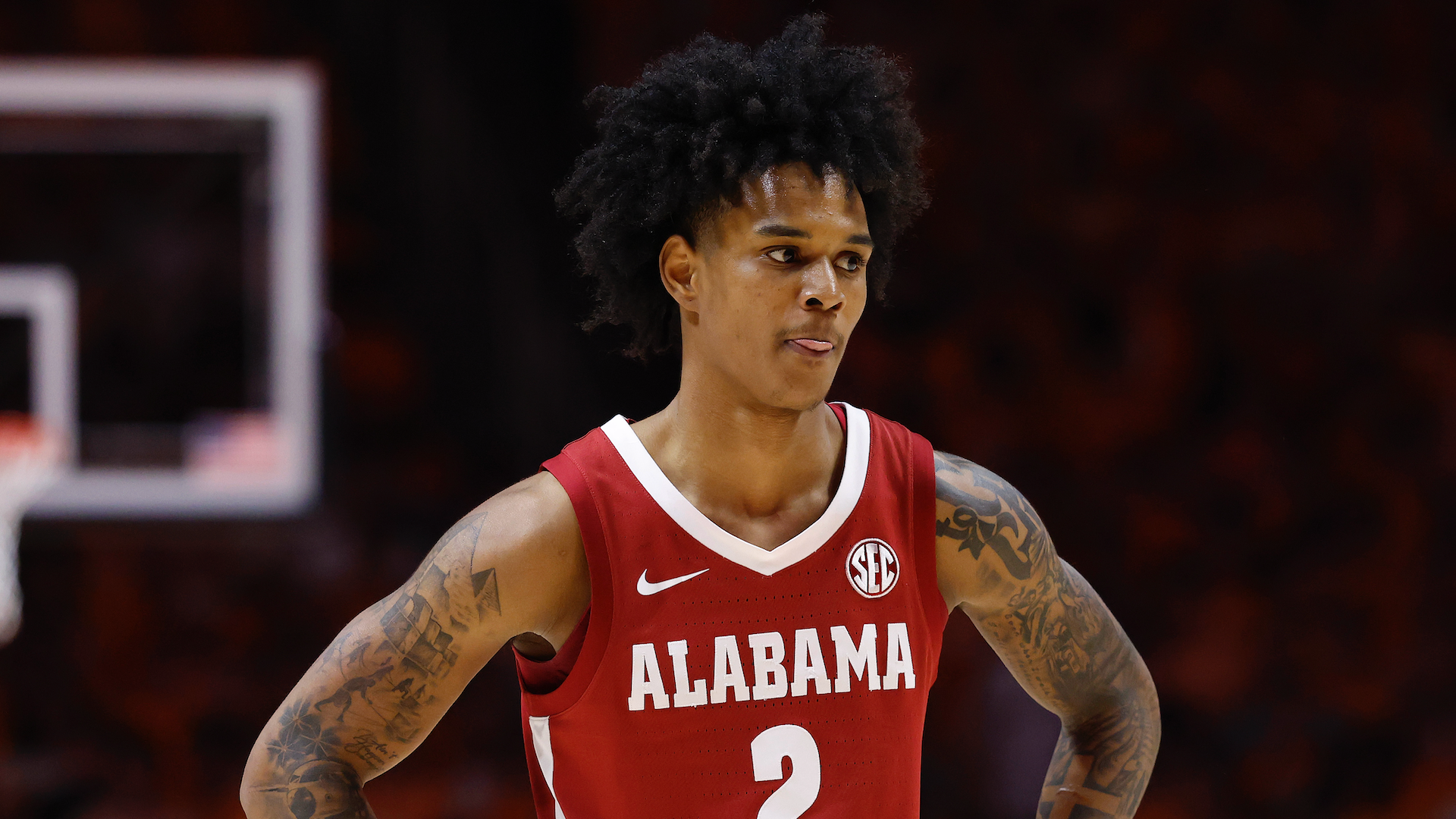 Alabama star Aden Holloway arrested before NCAA Tournament on drug charge