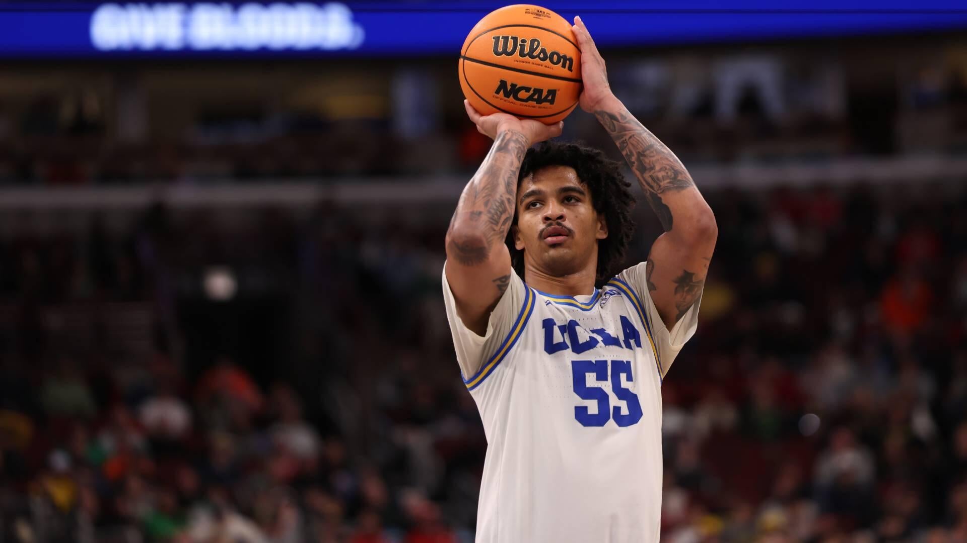 2026 March Madness predictions: NCAA bracket expert picks, odds for first-round games on Friday