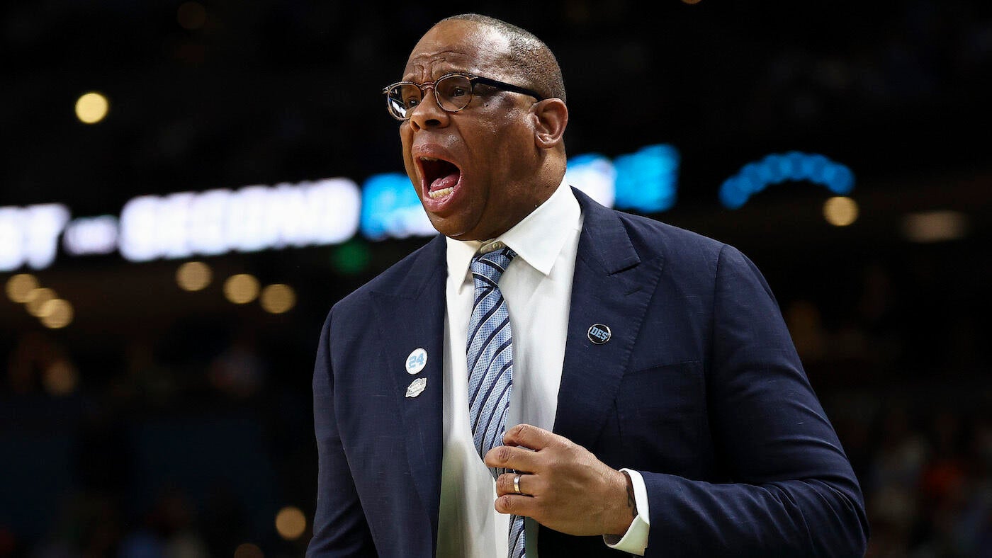 Hubert Davis' future at North Carolina in serious doubt as pressure mounts after historic collapse