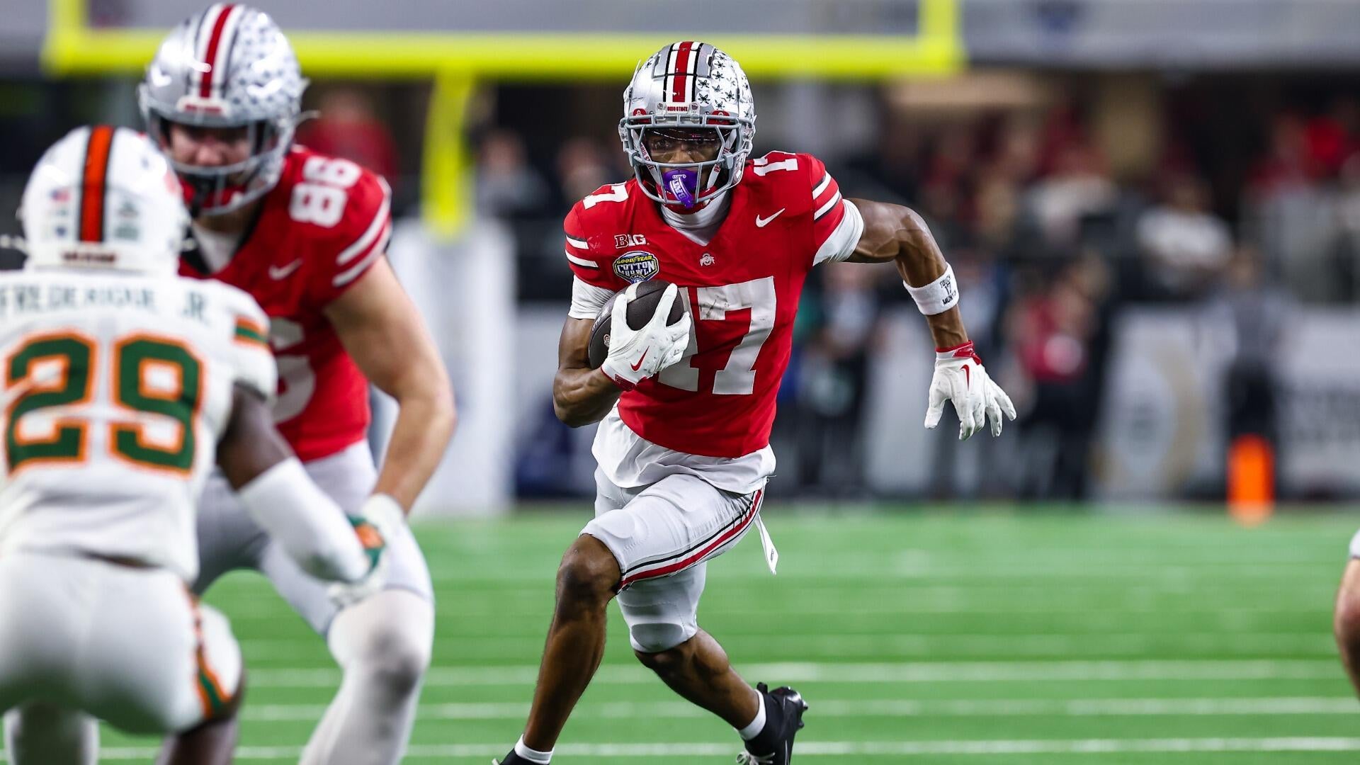 Carnell Tate Route Running Looks Smooth