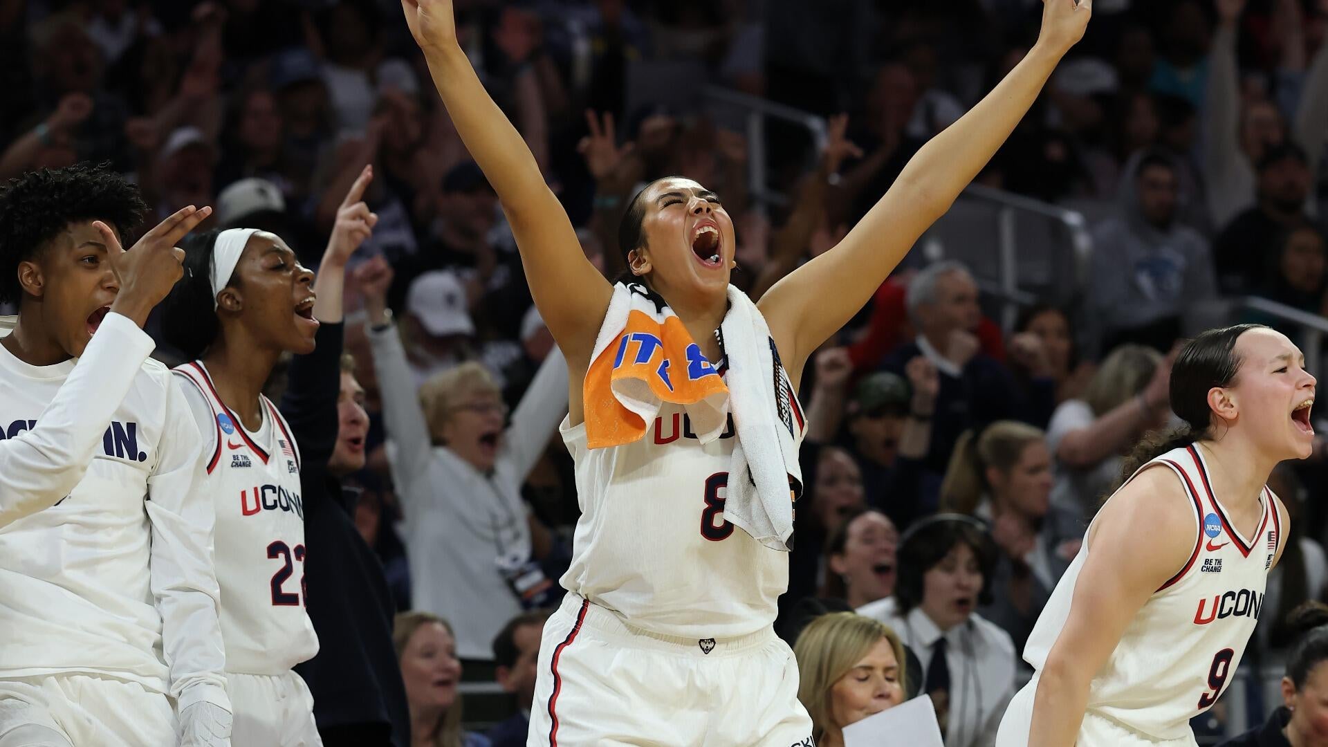 NCAAW Elite 8 Highlights: 6 Notre Dame vs. 1 UConn
