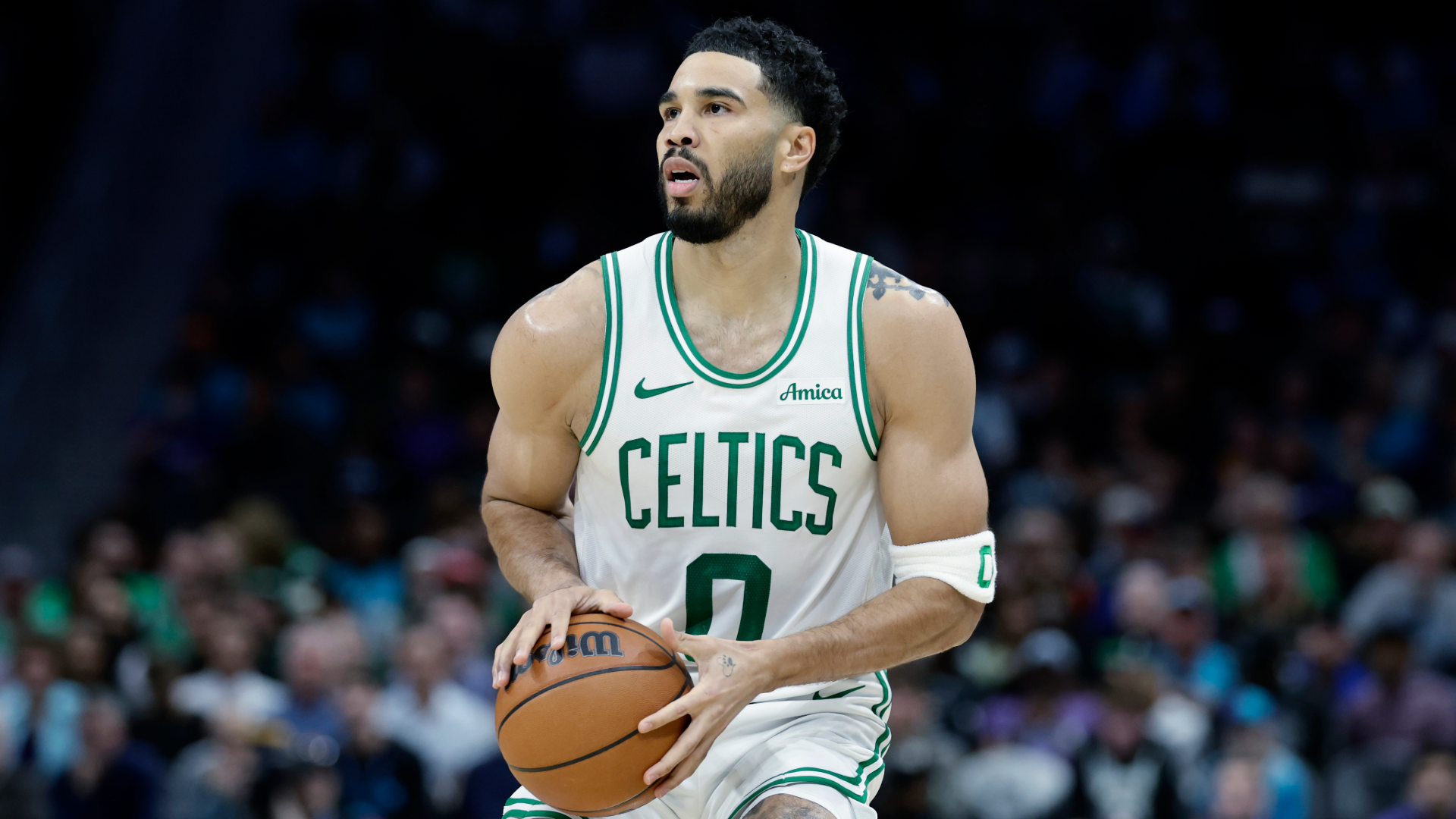 John Gonzalez joins CBS Sports HQ to discuss the Celtics' starting lineup.