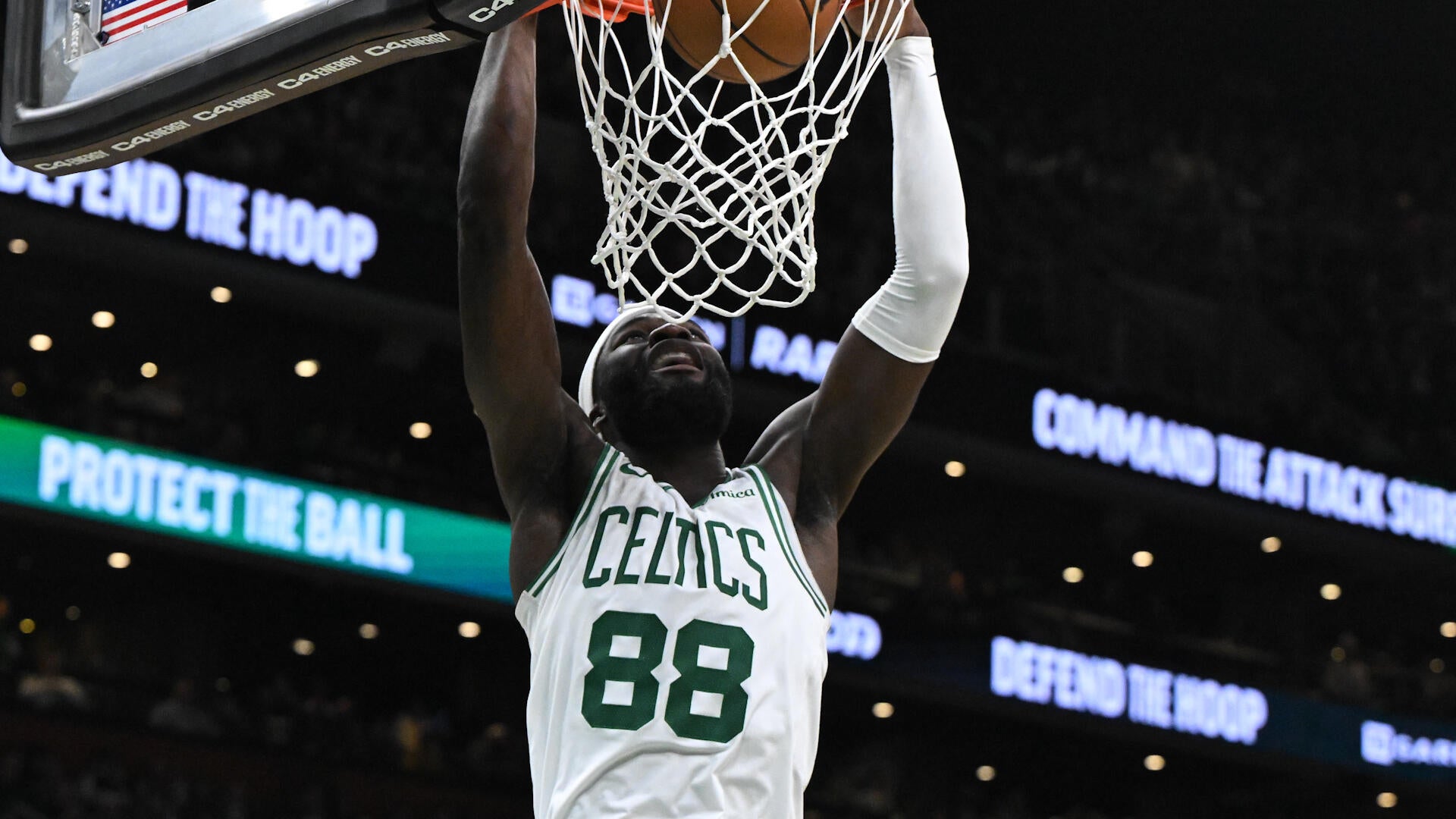 Highlights: Celtics at Hornets (3/29)