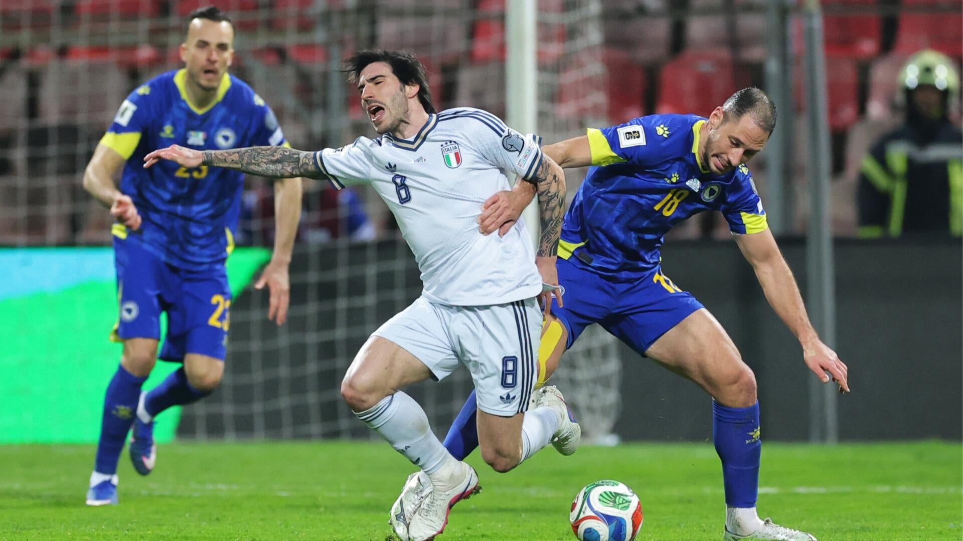 World Cup qualifying: Italy fail to qualify for third straight time; Turkiye to face USMNT