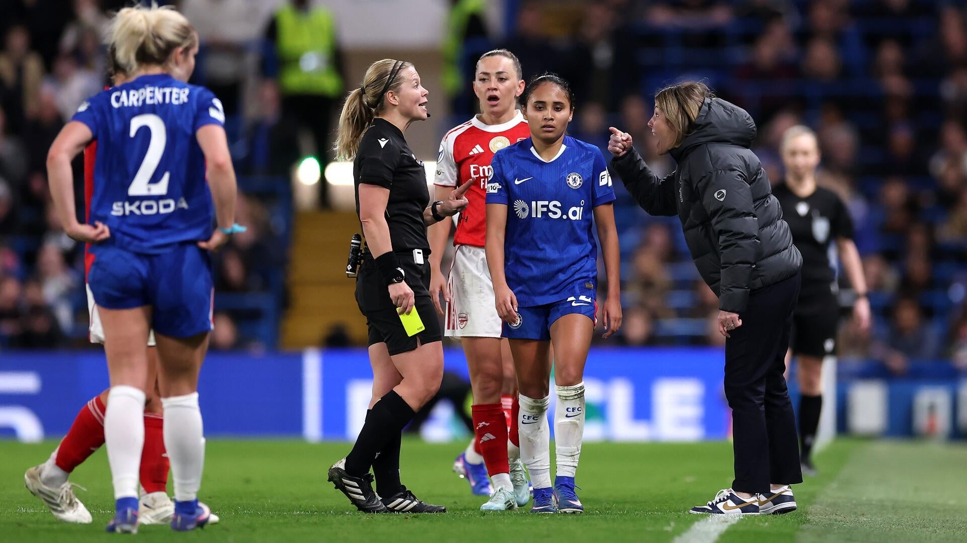 Arsenal book UWCL semifinal spot after chaotic Chelsea clash, hair-pulling incident with Alyssa Thompson