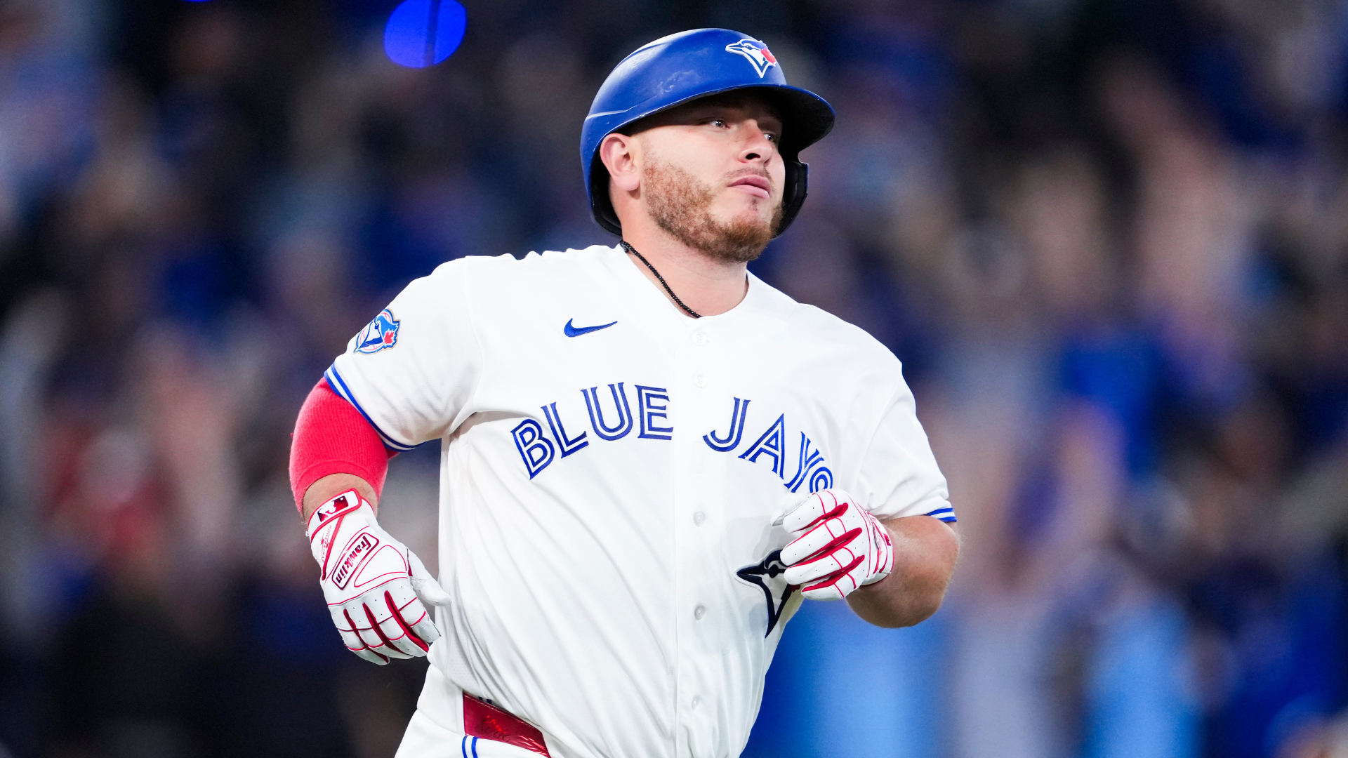 Blue Jays catcher Alejandro Kirk placed on IL with fractured thumb as injuries mount for Toronto