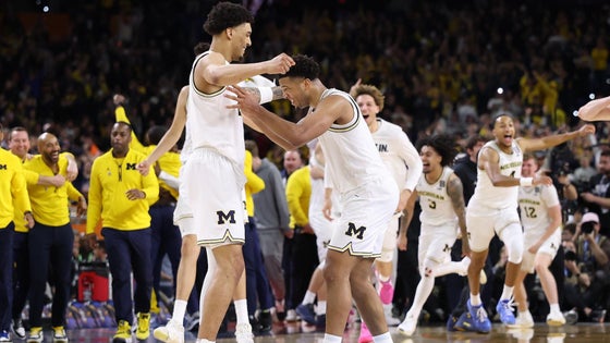 UConn v Michigan