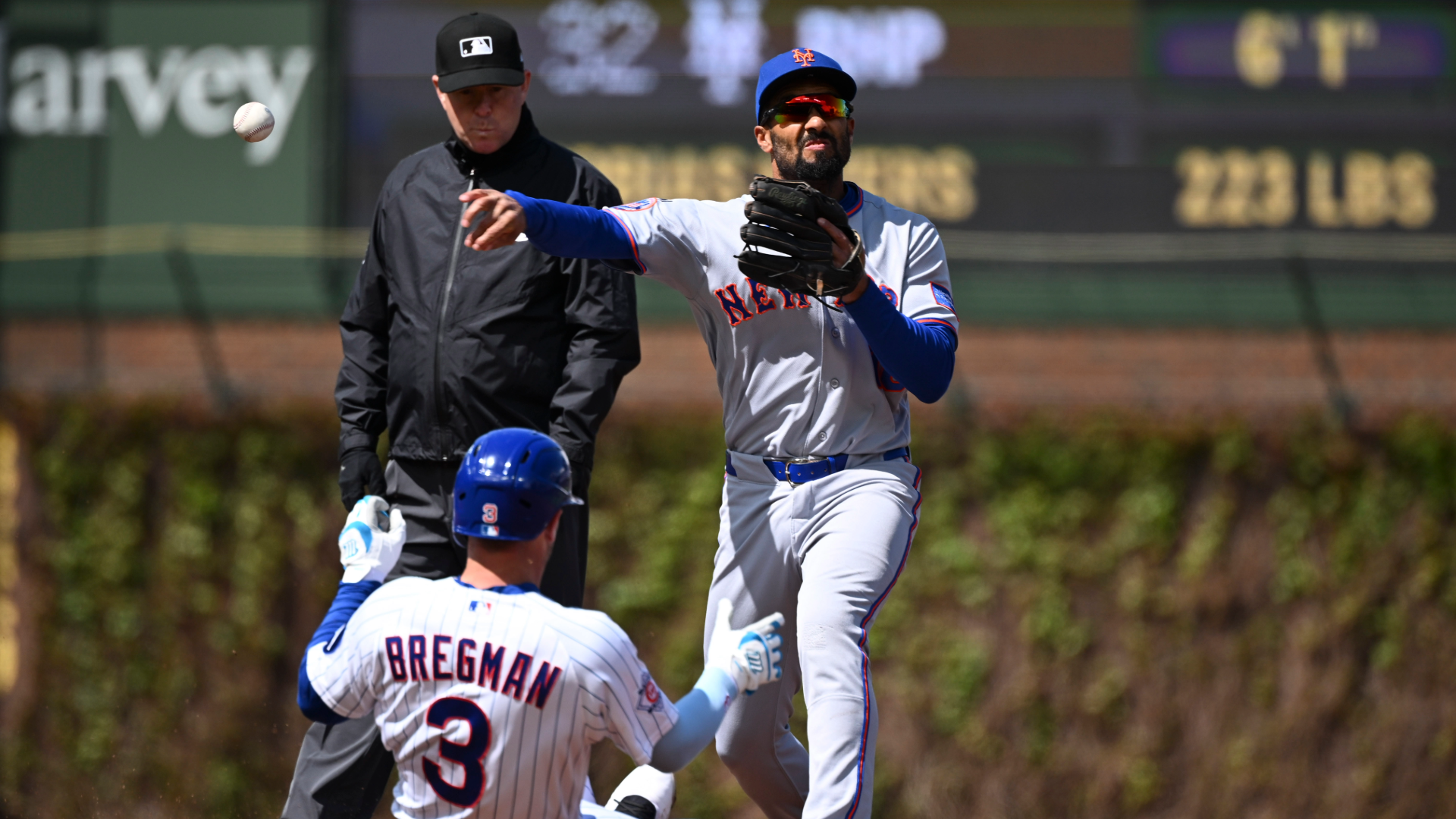 Mets extend losing streak to 11 games after falling in extra innings