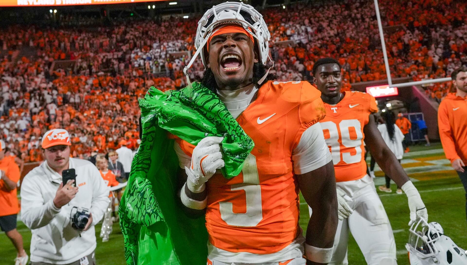 Rumor Draft NFL 2026: Reputasi Jermod McCoy menurun? Steelers perdagangan rusher?