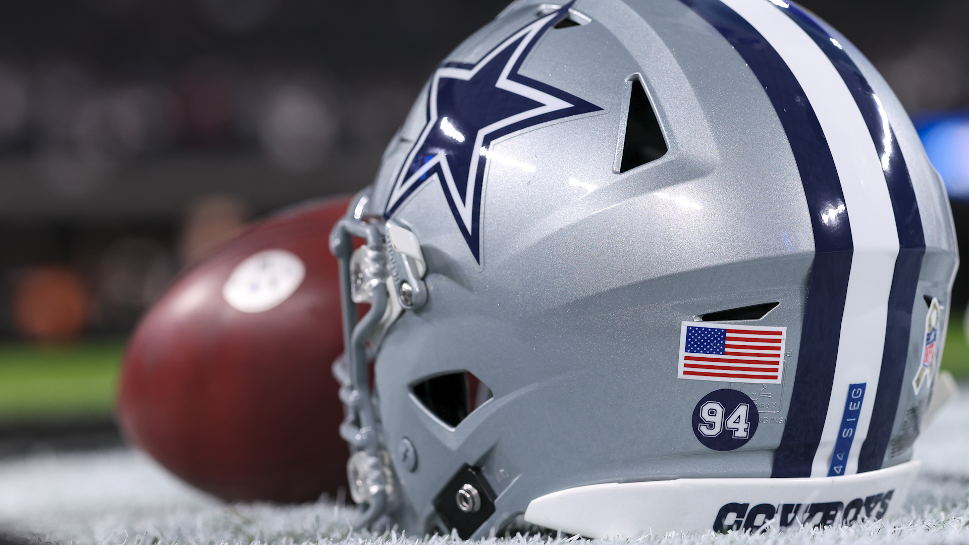 Will The Cowboys Trade Up in The First Round?