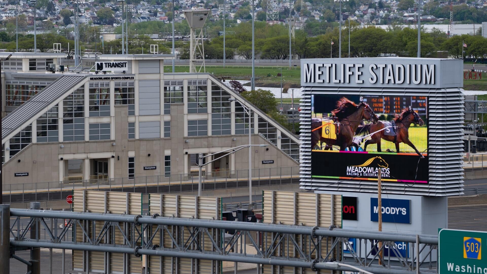 Transportasi umum Piala Dunia dijelaskan: Harga tinggi menanti fans di beberapa kota tuan rumah AS