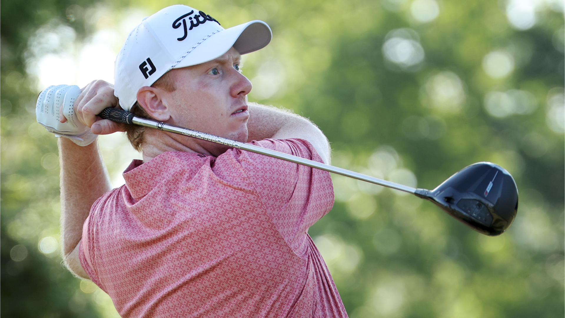 Smalley, Springer (-14) Off to Historic Start, Hold Lead