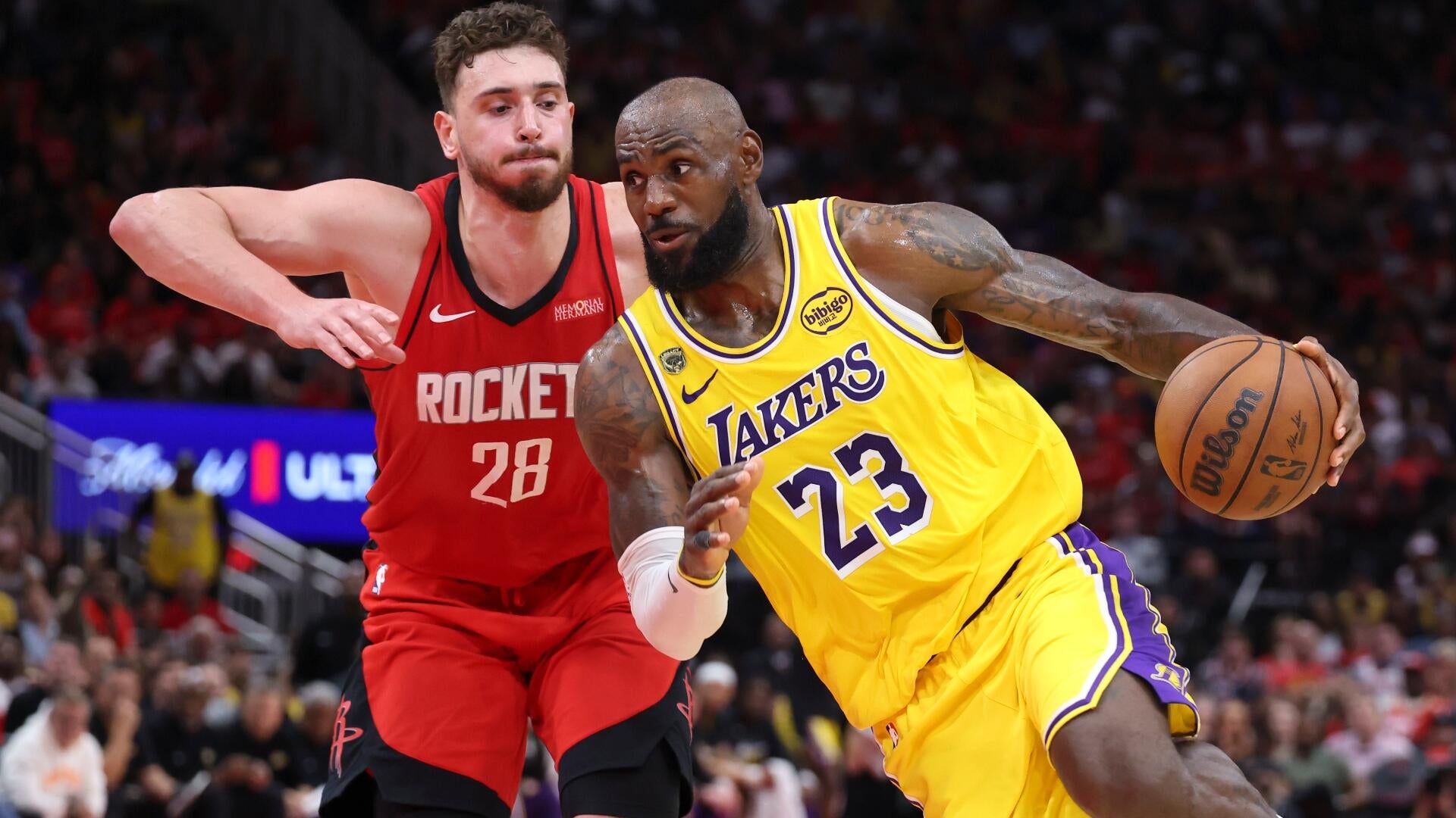 Pilihan prop pemain NBA, odds, taruhan gratis terbaik: Model mendukung LeBron James dalam Playoffs NBA 2026 pada 26 April