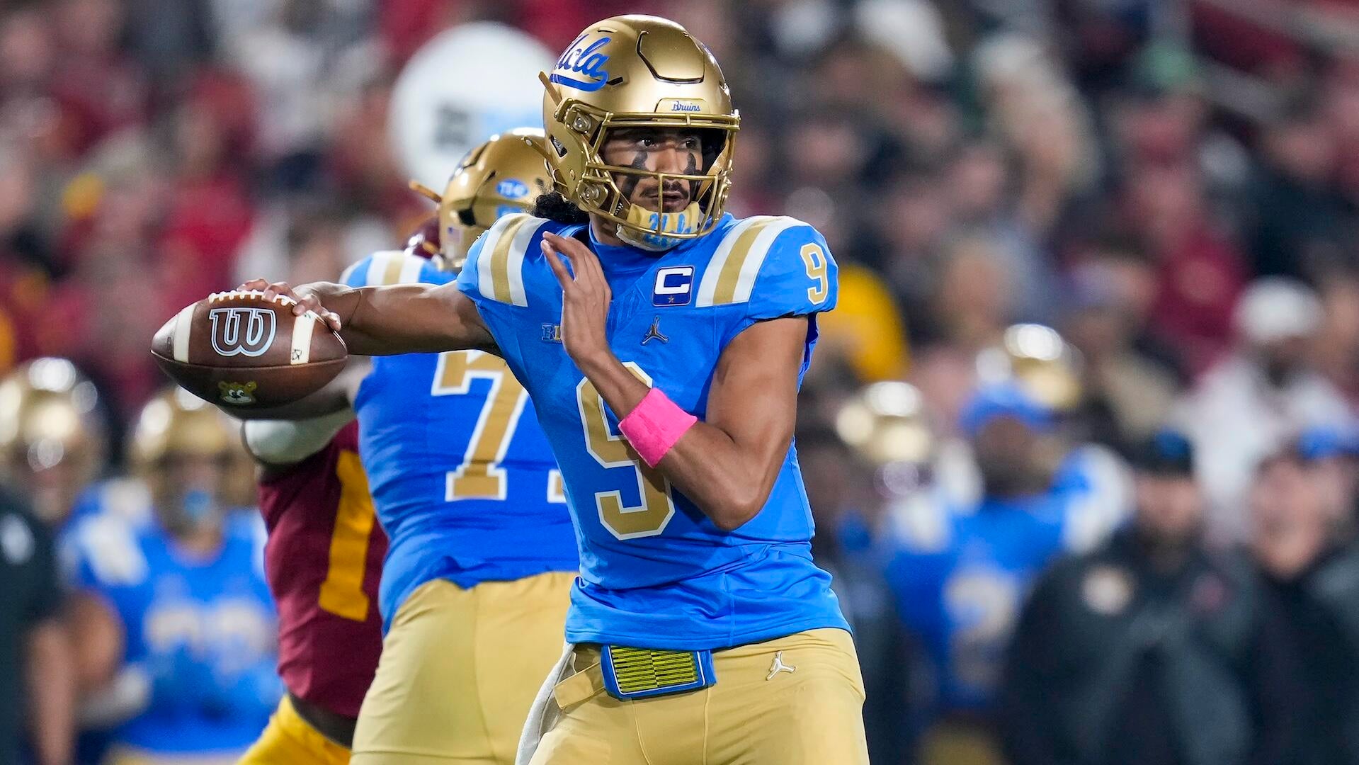 Top prospect draft NFL 2027 di tim Power Four yang tidak menghasilkan pilihan di 2026