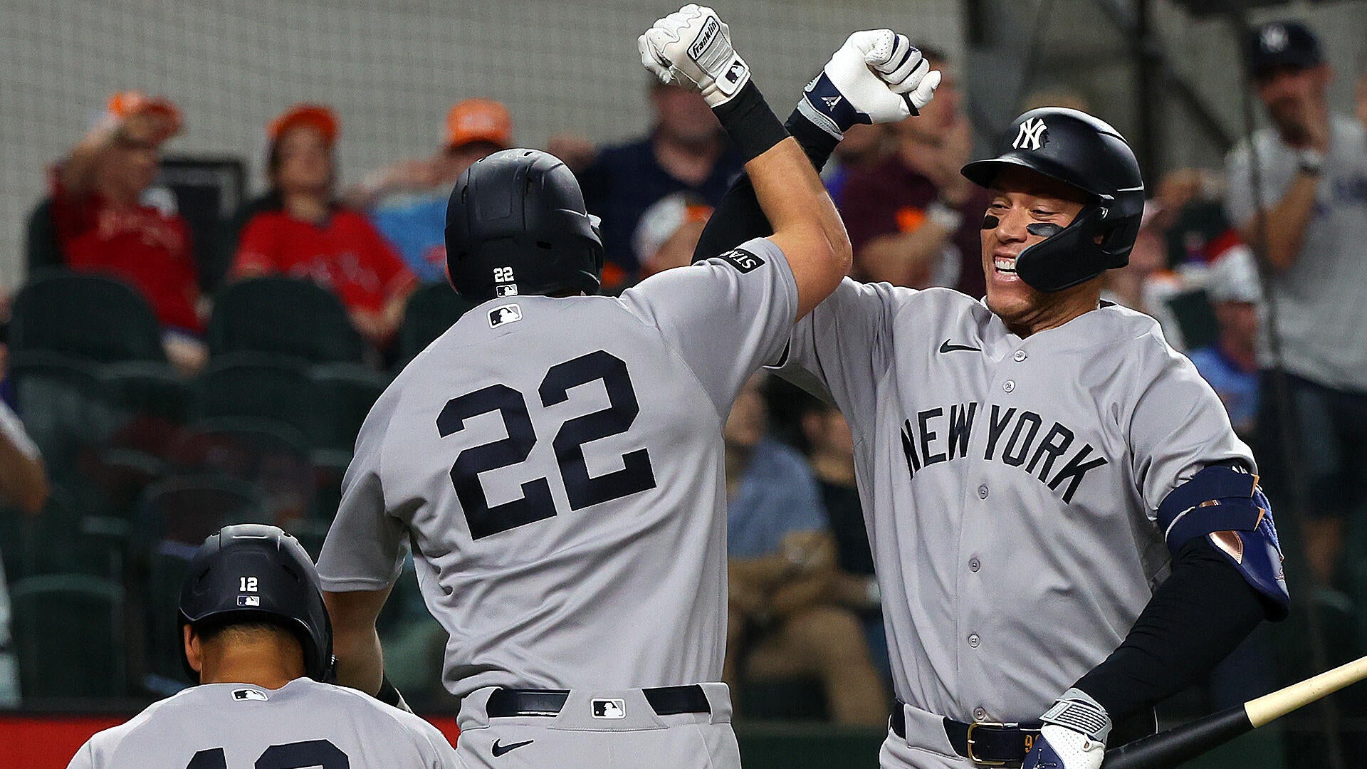 Highlights: Yankees at Rangers (4/27)