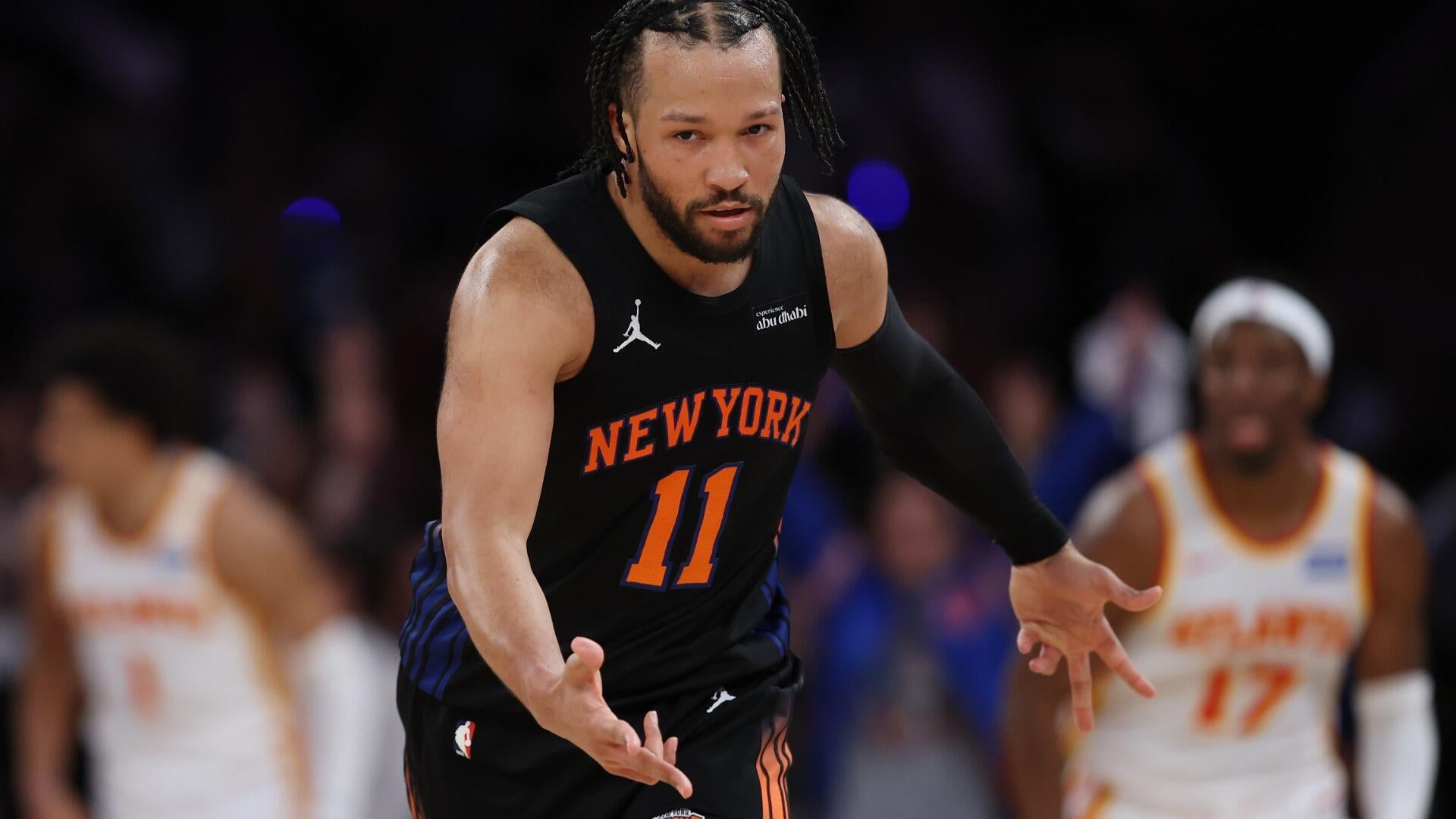 Knicks Rout Hawks In Game 5, Lead Series 3-2