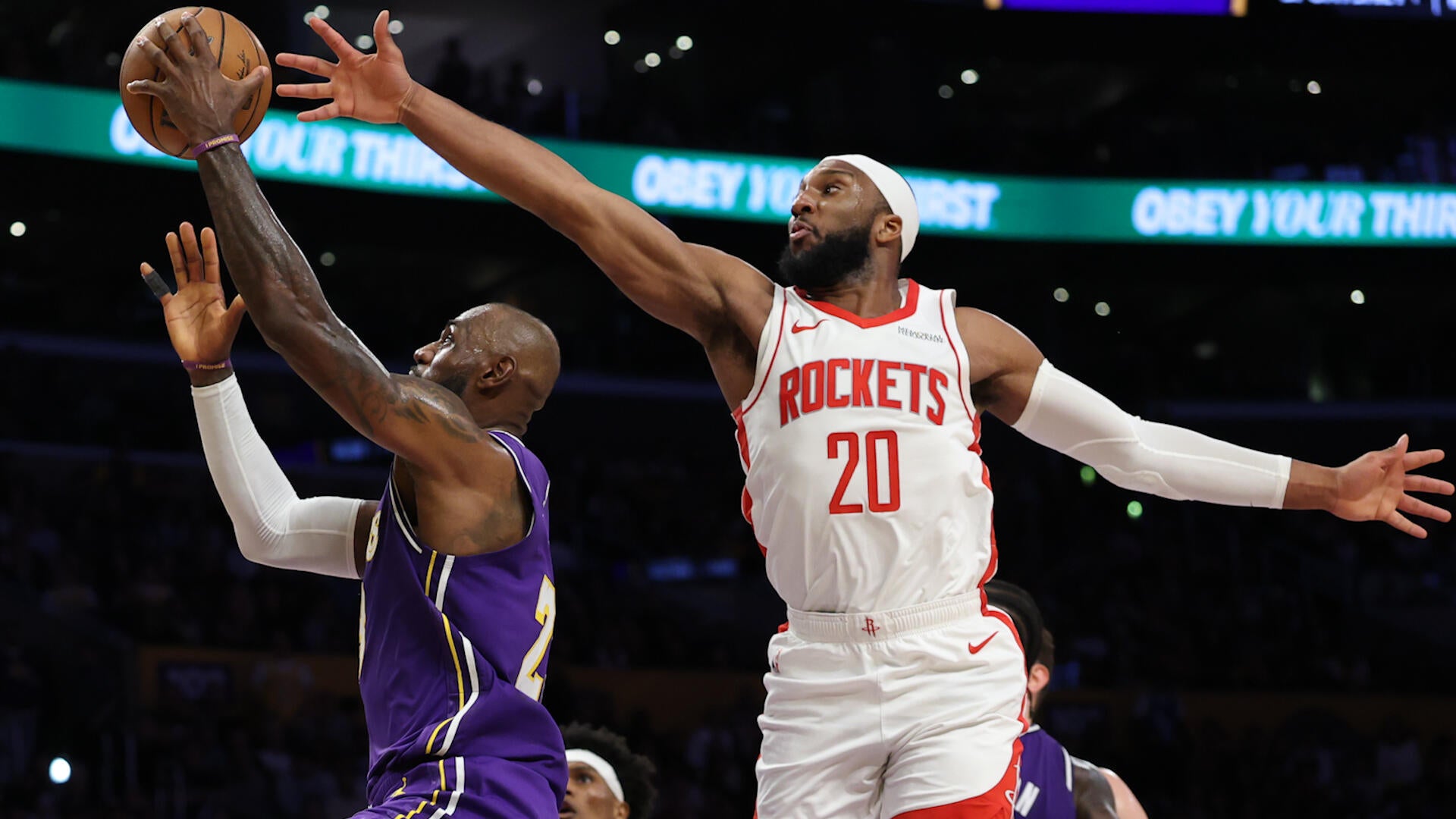 Rockets Hold Off Lakers, Force Game 6