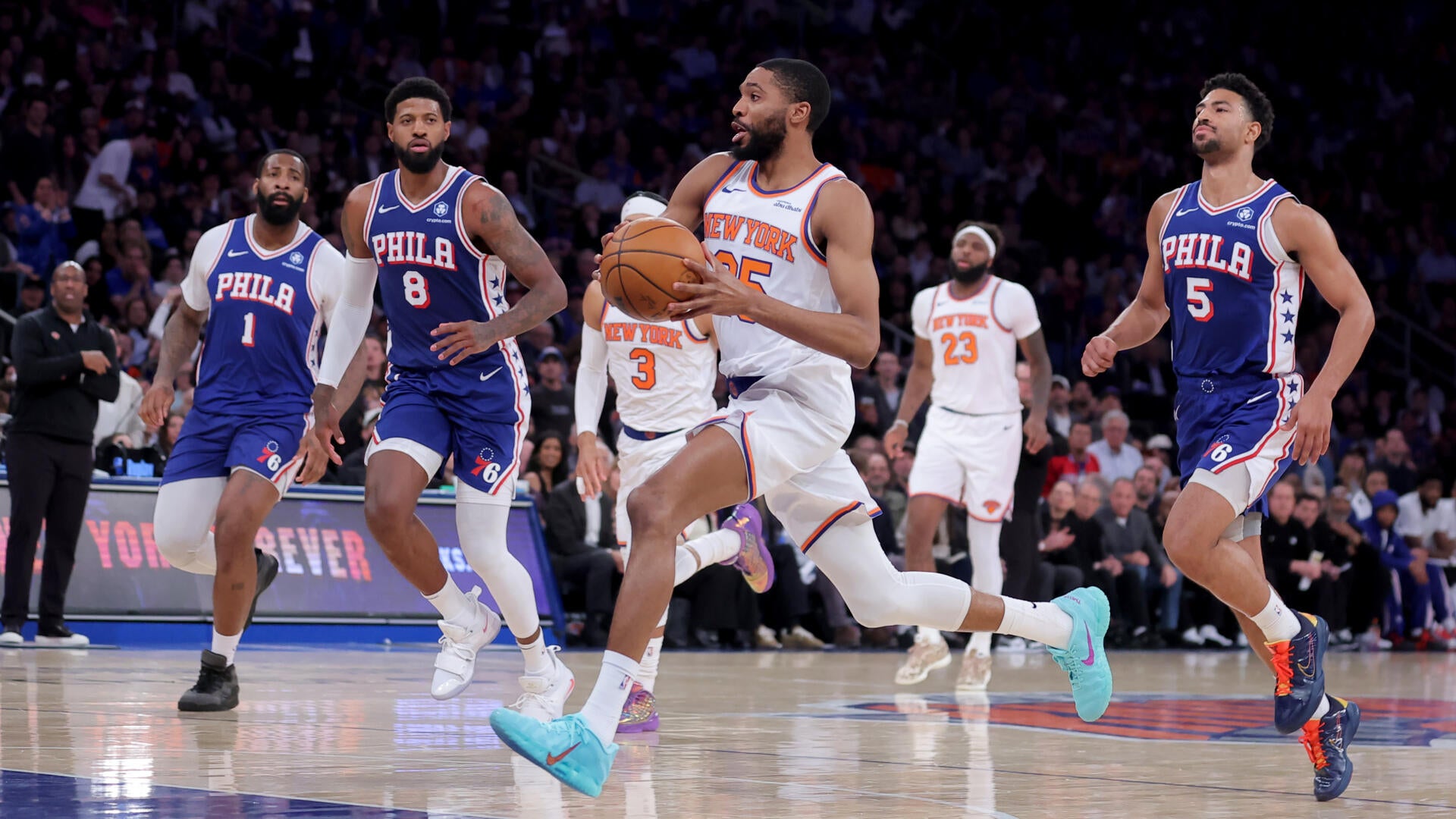 Today's top games to watch, best bets, odds: 76ers vs. Knicks, Canadiens vs. Sabres and more
