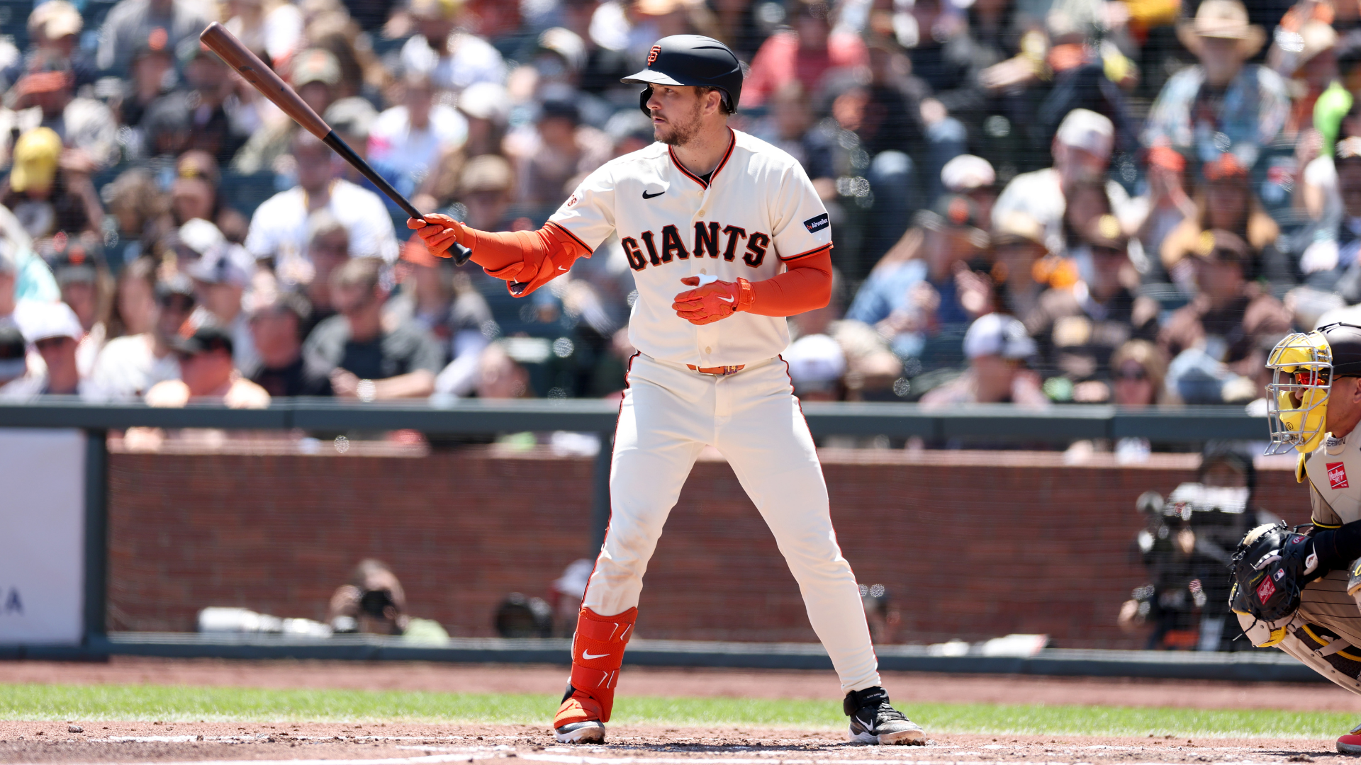 Guardians acquire Patrick Bailey, two-time Gold Glove-winning catcher, in trade with Giants