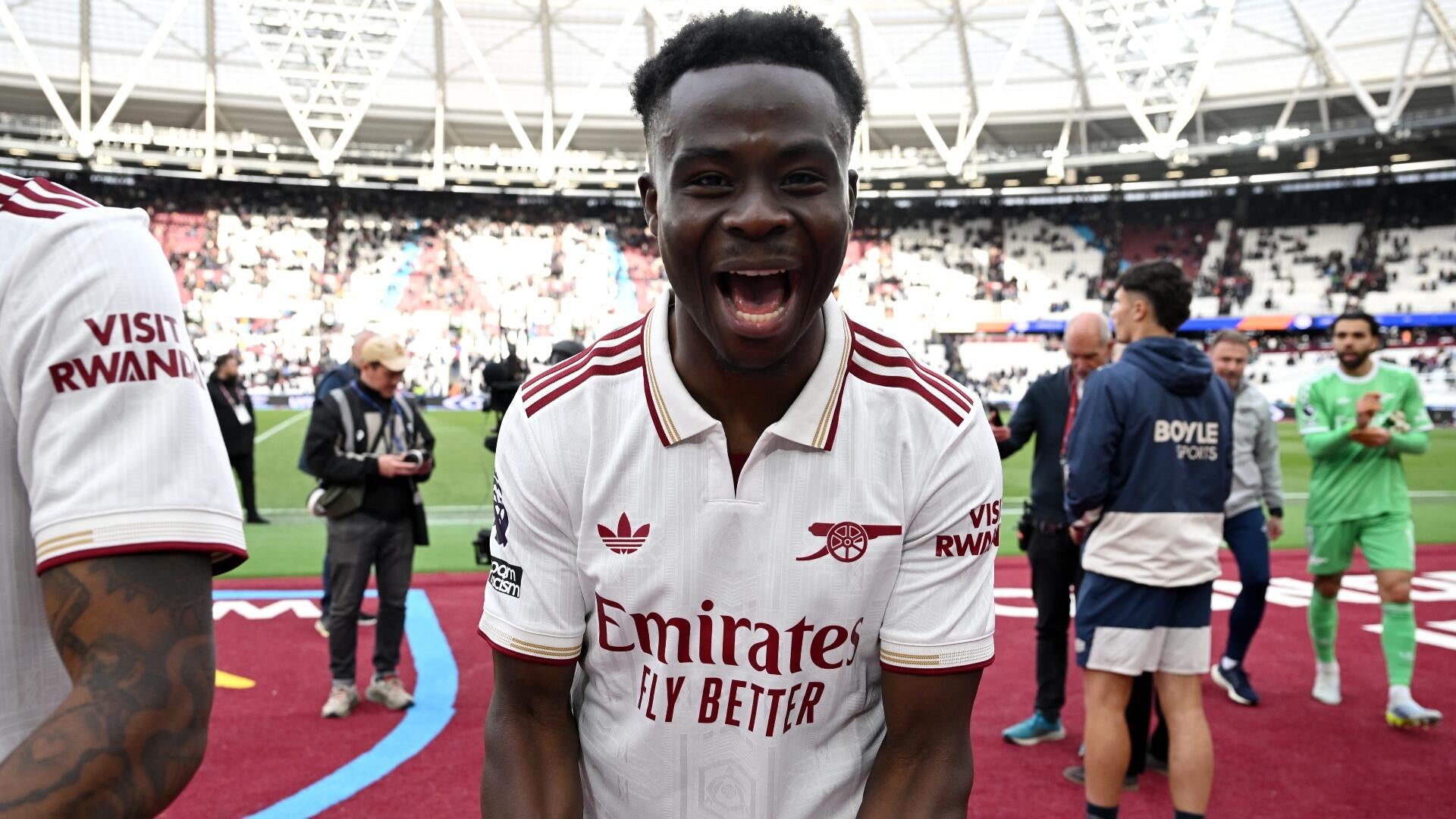Footy Fix: Arsenal look to boost Premier League title chances vs. Burnley; Man City with tricky test Tuesday