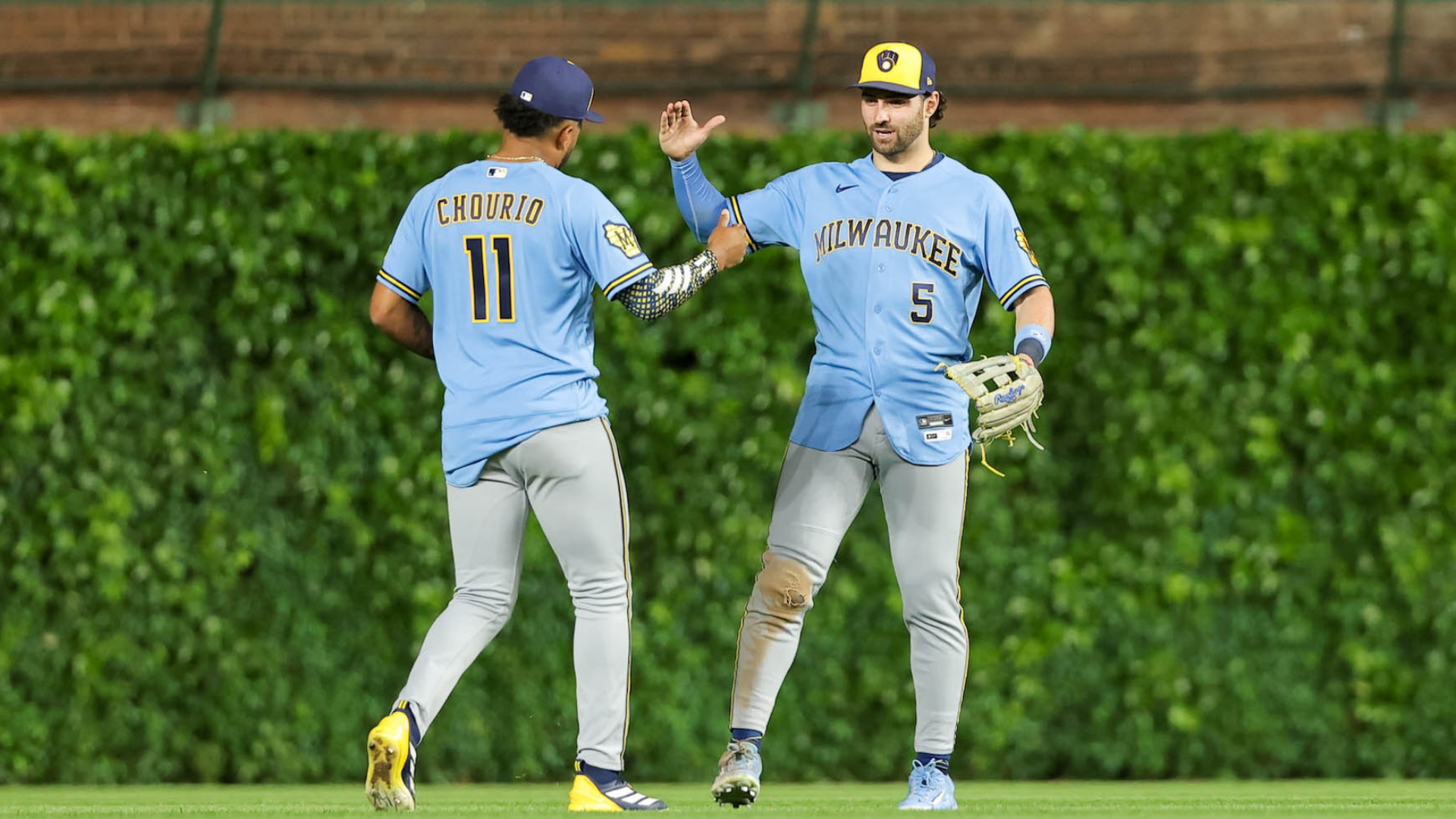 The Brewers just picked up control of NL Central again, but they need to drop underdog schtick