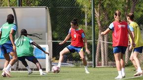 Expert's Pick for the UWCL Final: Barcelona vs. Lyon