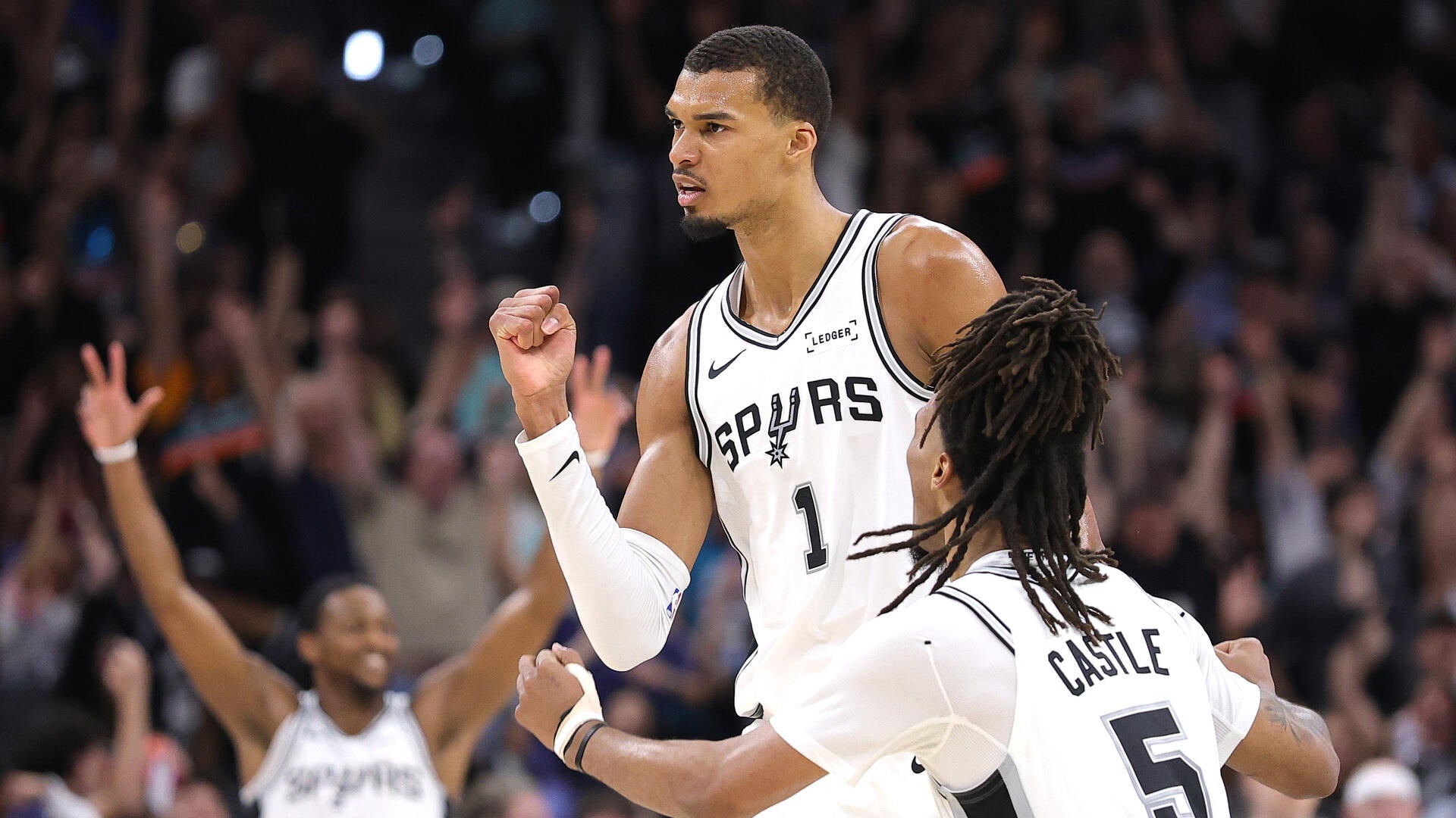 Spurs pull even with Thunder as Knicks eye sweep; Felix Rosenqvist wins historic Indy 500