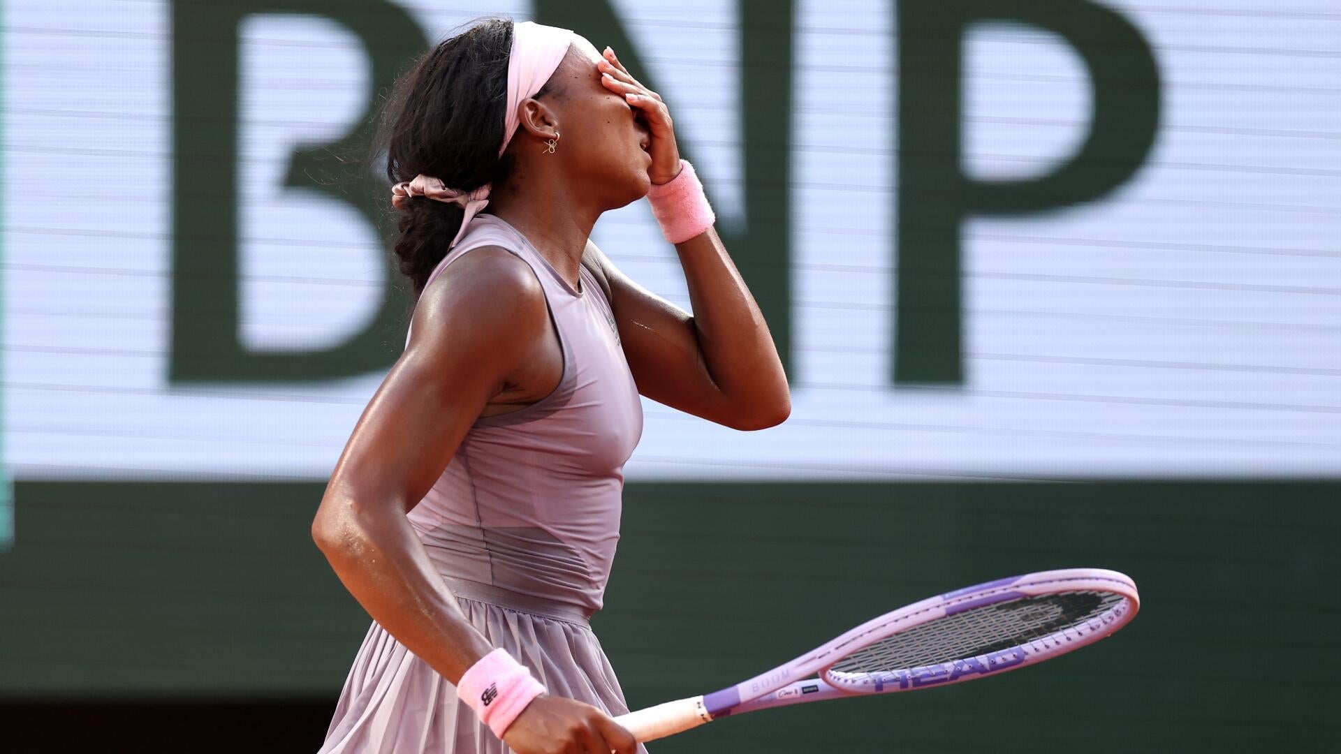 French Open 2026: Defending Champion Coco Gauff Upset by Anastasia Potapova in Third Round
