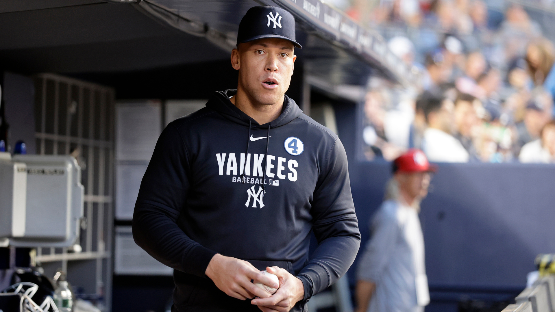 Yankees' Aaron Judge shut down for 4-6 weeks with stress fracture in rib