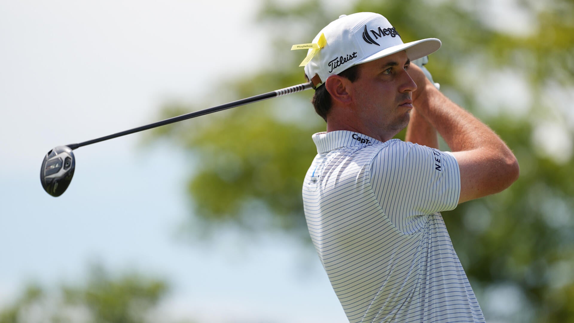 J.T. Poston Remains Hot, Holds Co-Lead After Moving Day