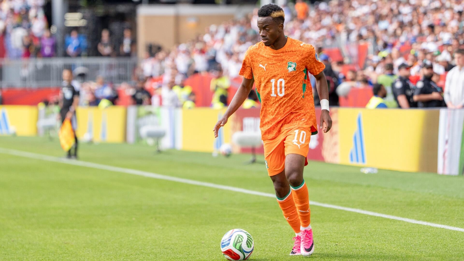 https://sportshub.cbsistatic.com/i/2026/06/24/0214310f-eef9-4fc1-ae88-8e597f6ced24/gettyimages-2282942498-1920x1080.jpg