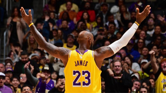 LeBron James Lakers arms up