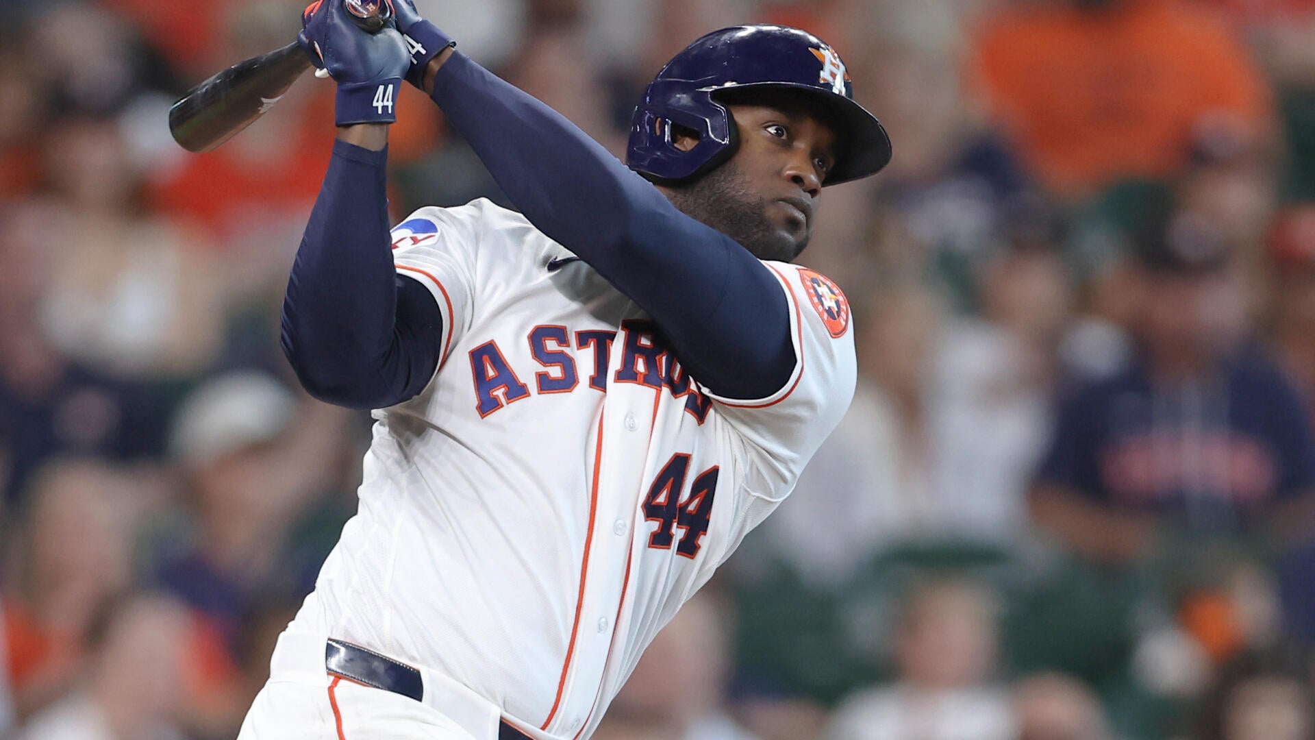 yordan-alvarez.jpg