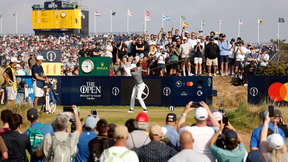 scottie-scheffler-tee-off-open-g.jpg