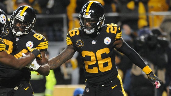 NFL: Tennessee Titans at Pittsburgh Steelers