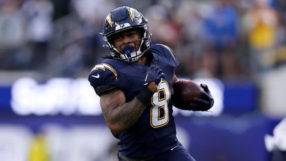 omarion-hampton-los-angeles-chargers