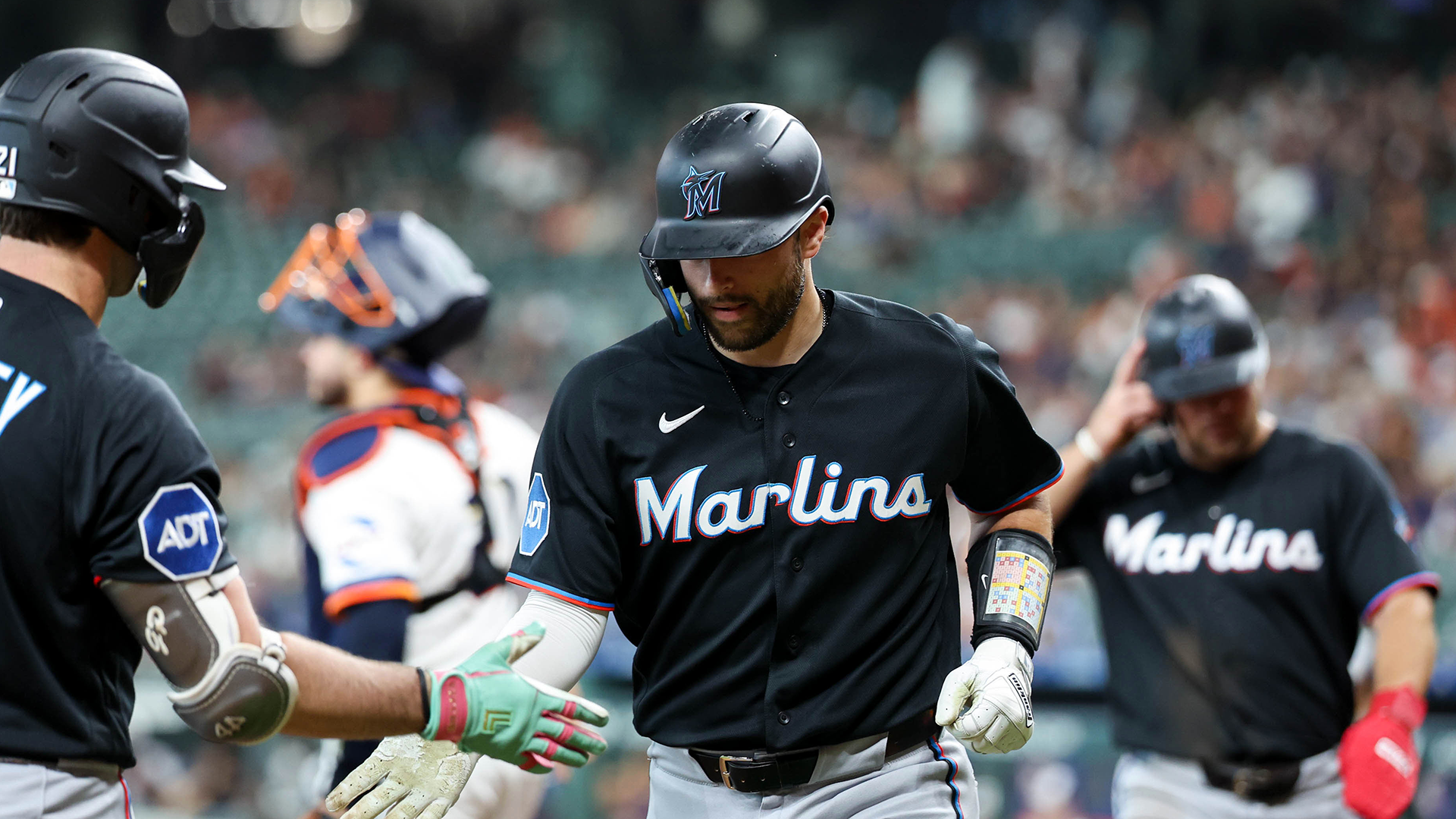 Today's top games to watch, best bets, odds: Pirates vs. Marlins, Mariners vs. Yankees and more