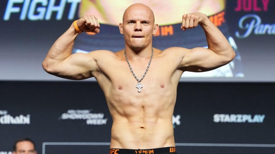 bogdan-guskov-weighin.jpg