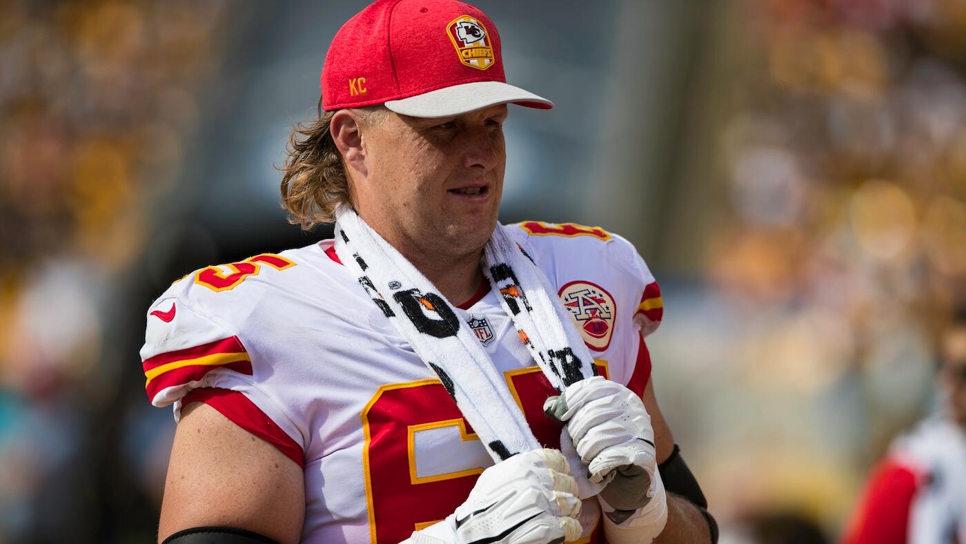 
                        Jordan Devey dies at 38: Family says former NFL guard died by suicide
                    