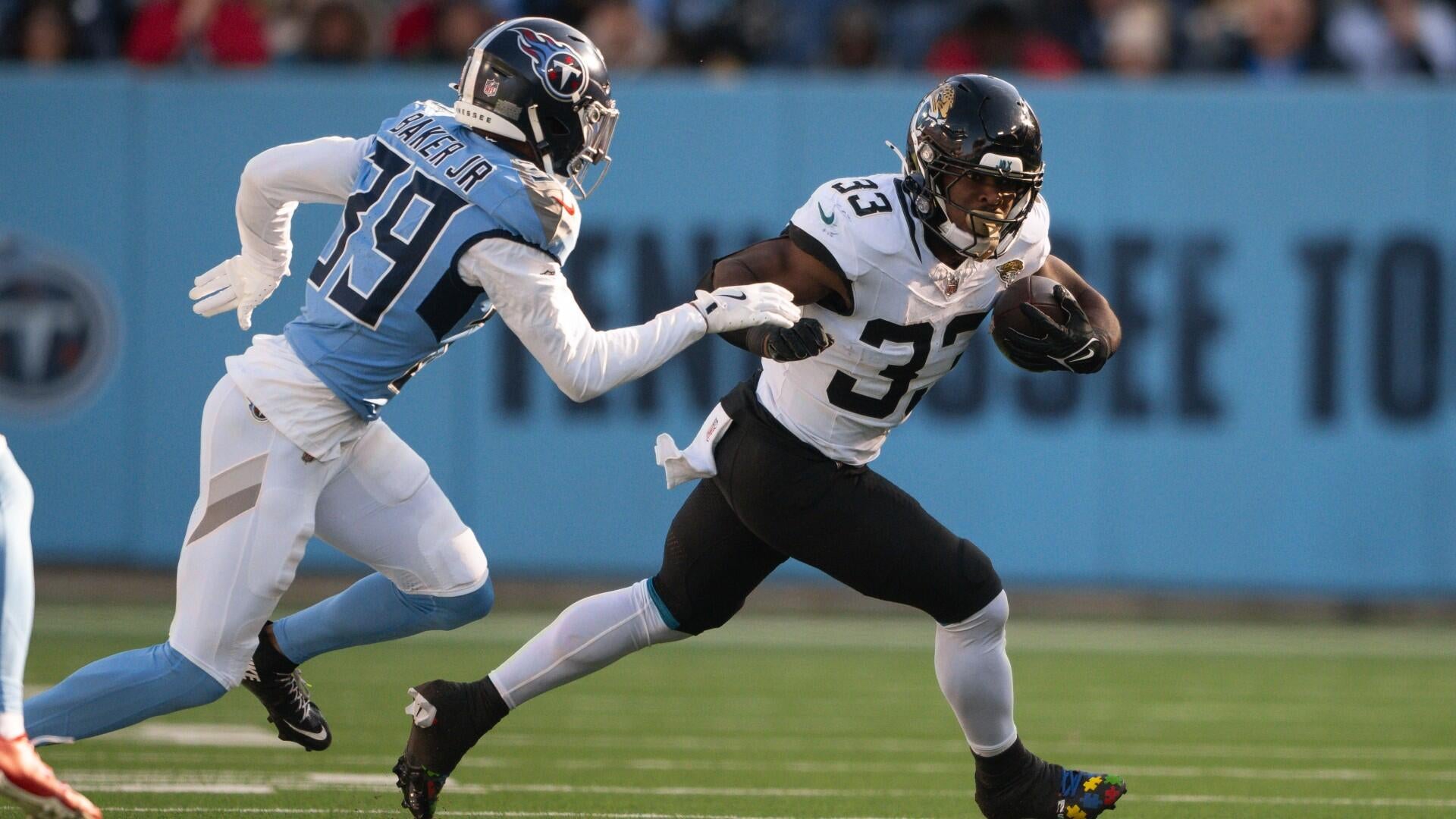 
                        Fantasy football rankings 2026: Sleepers, breakouts, busts from simulation that predicted Daniel Jones' season
                    
