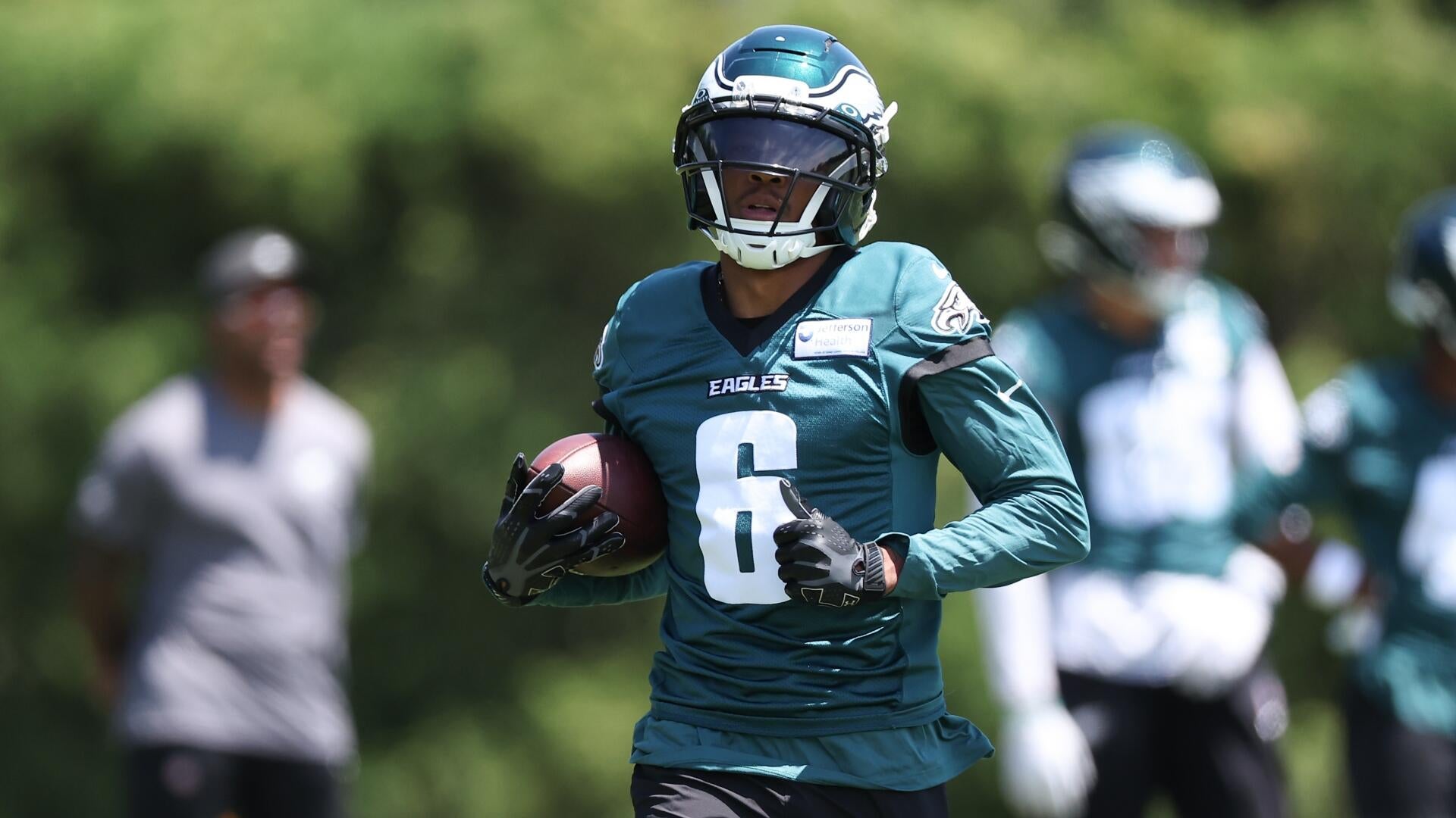 Fantasy football rankings 2026: Sleepers from model that nailed De'Von Achane's massive season