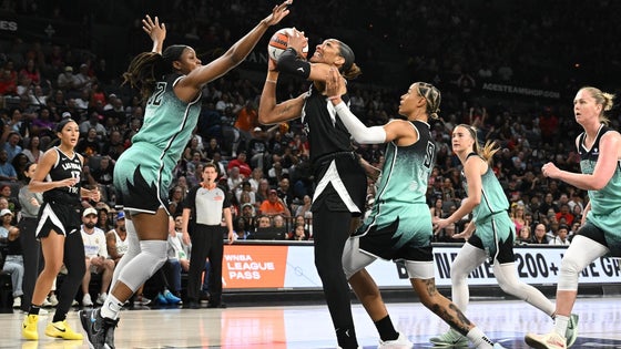 2025-08-14t023415z-1897433464-mt1usatoday26844371-rtrmadp-3-wnba-new-york-liberty-at-las-vegas-aces-jpg.jpg