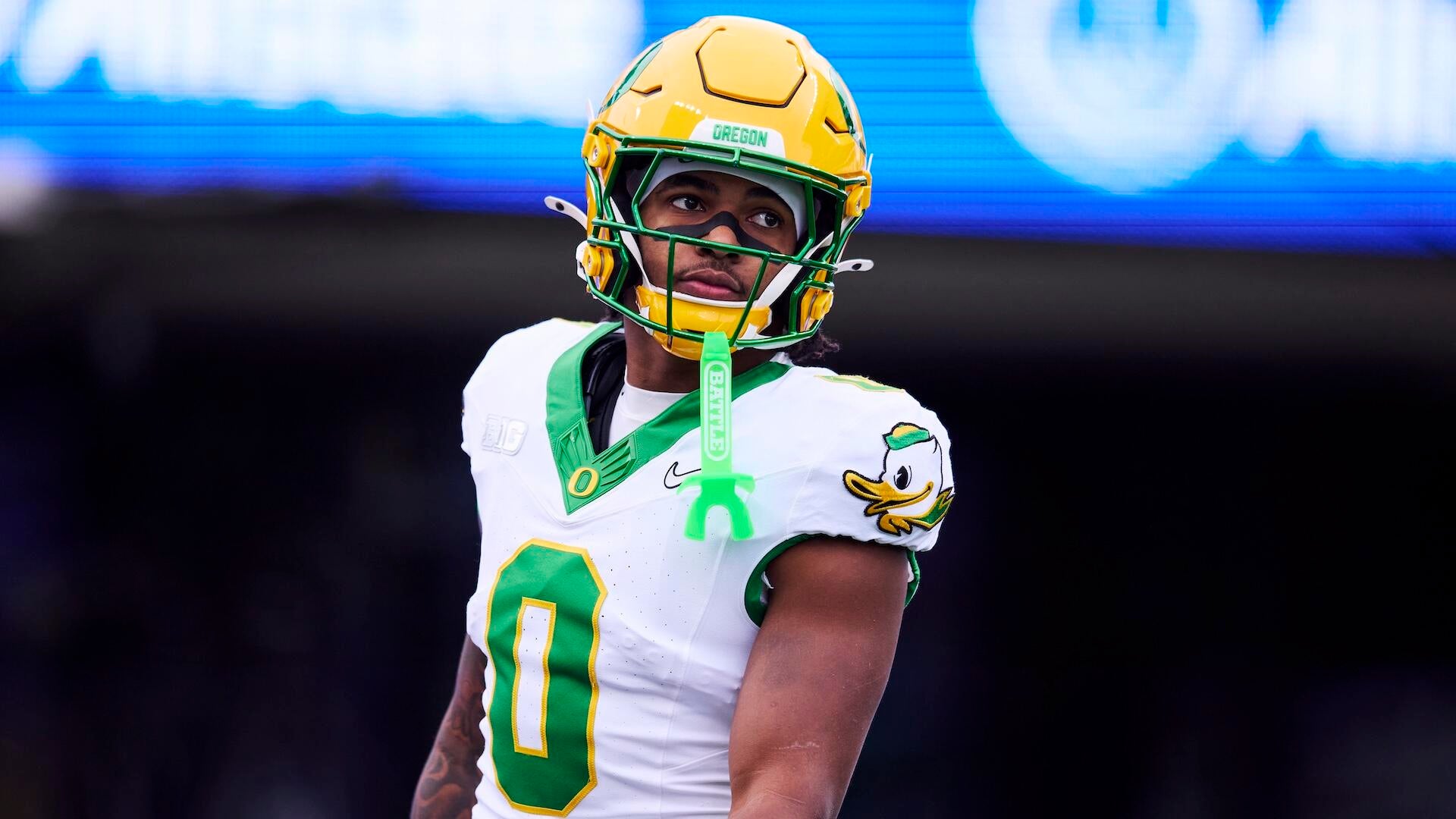 Oregon RB Jordon Davison expected to miss start of 2026 season with collarbone injury