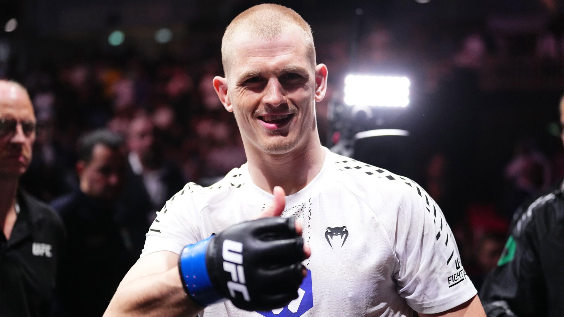 UFC 330 predictions, odds, best bets: Ian Garry prop and big underdog among top picks to consider